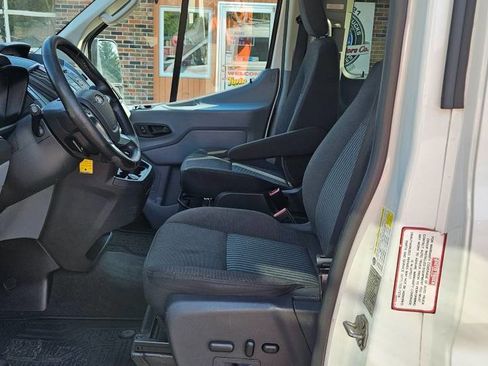 Used 2017 Ford Transit 150 XLT image 14