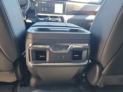 New 2025 GMC Sierra 1500 Denali AWD/4WD image 30