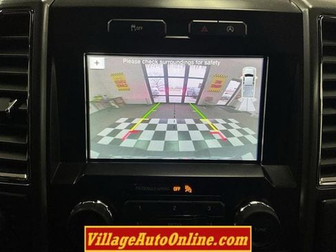 Used 2016 Ford F150 XLT w/ Equipment Group 302A Luxury image 15