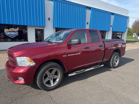 Used 2012 RAM 1500 Express AWD/4WD image 1