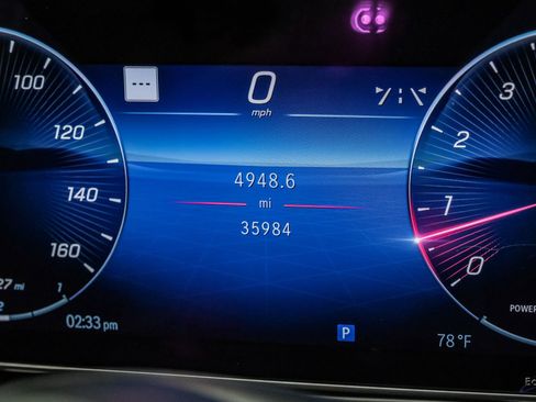 Used 2022 Mercedes-Benz S 580 4MATIC Sedan w/ AMG Line Package image 82