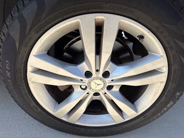 Used 2015 Mercedes-Benz ML 350 4MATIC image 9