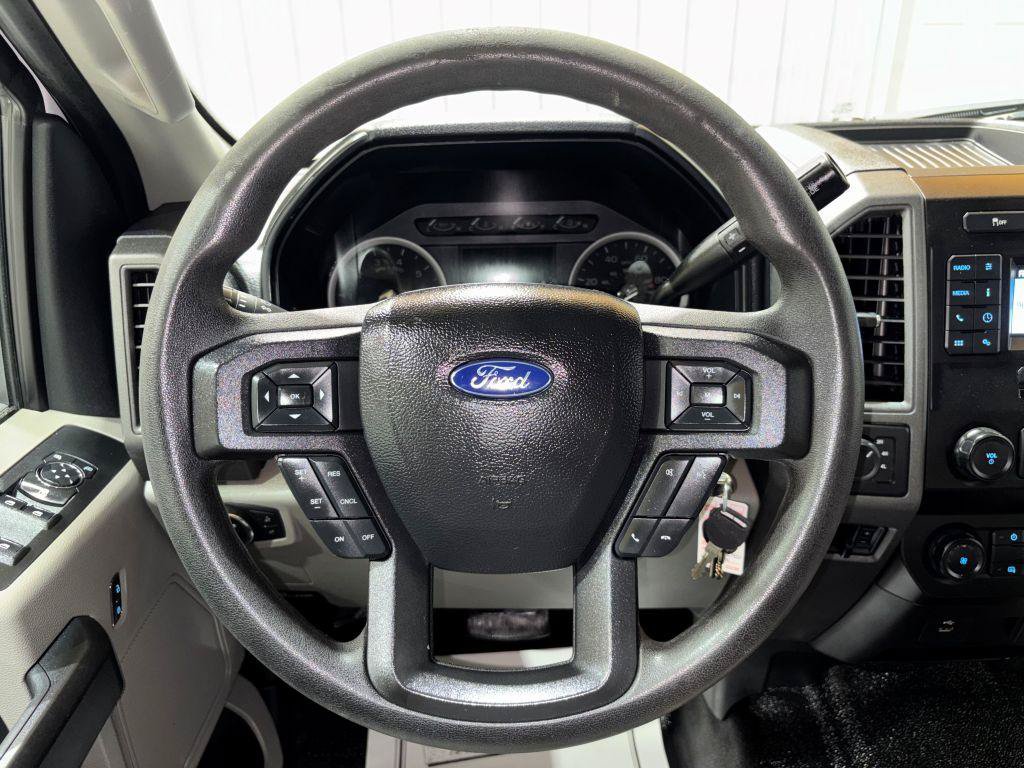 Used 2021 Ford F250 XL w/ Power Equipment Group AWD/4WD image 18