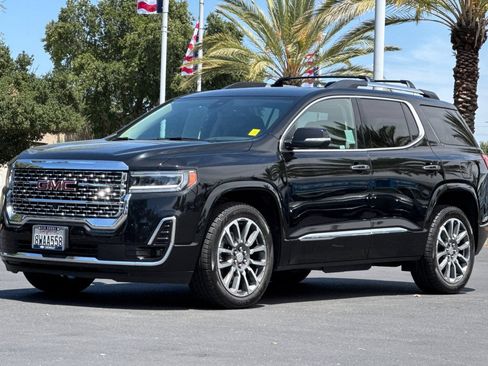Used 2021 GMC Acadia Denali w/ Denali Ultimate Package AWD/4WD image 7