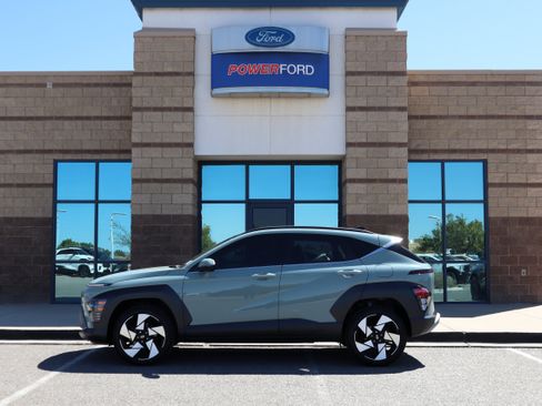 Used 2024 Hyundai Kona Limited AWD/4WD image 9