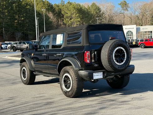 Used 2023 Ford Bronco Badlands w/ Sasquatch Package image 3
