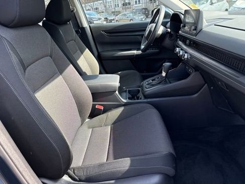 Used 2024 Honda CR-V EX image 19