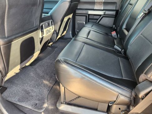 Used 2019 Ford F250 Lariat w/ Lariat Ultimate Package image 31