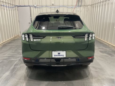 Used 2025 Ford Mustang Mach-E Premium w/ Sport Appearance Package image 21