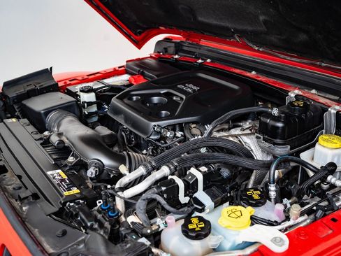 Used 2021 Jeep Wrangler Unlimited Rubicon 4xe w/ Steel Bumper Group image 35