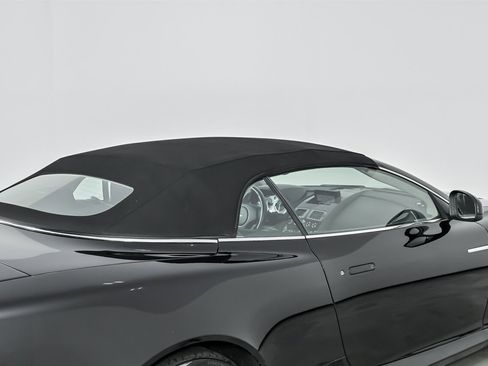 Used 2012 Aston Martin Virage Volante image 17