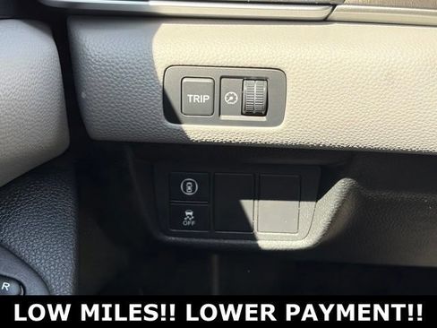 Used 2019 Honda Accord LX image 19