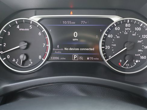 Used 2024 Nissan Sentra SV w/ Lighting Package FWD image 33