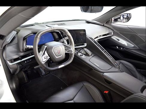 Used 2024 Chevrolet Corvette Z06 RWD image 14