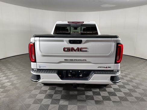 Used 2023 GMC Sierra 1500 AT4X image 4
