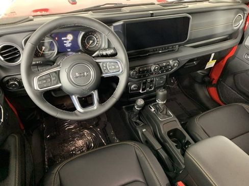 New 2025 Jeep Wrangler Unlimited Sahara image 14