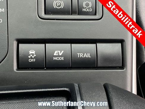 Used 2022 Toyota Highlander XLE image 34