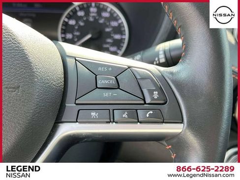 Used 2023 Nissan Sentra SR w/ SR Premium Package FWD image 24