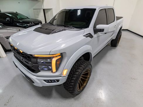 Used 2025 Ford F150 Raptor AWD/4WD image 15