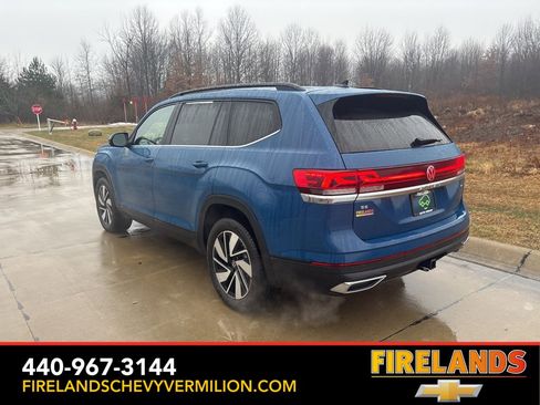 Used 2025 Volkswagen Atlas SE image 7
