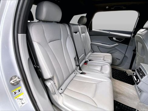 Used 2018 Audi Q7 3.0T Prestige AWD/4WD image 20