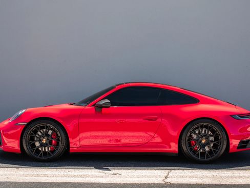 Used 2021 Porsche 911 Carrera S image 7