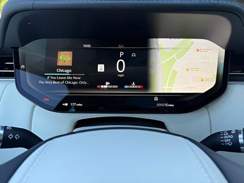 New 2026 Land Rover Range Rover SE image 18