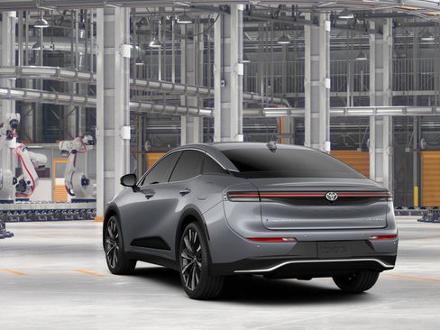 New 2026 Toyota Crown Platinum AWD/4WD image 36