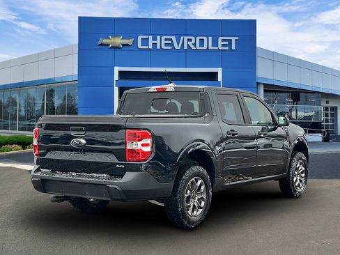 Used 2022 Ford Maverick XLT w/ Equipment Group 300A Standard image 4