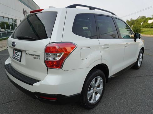 Used 2016 Subaru Forester 2.5i Premium AWD/4WD image 7
