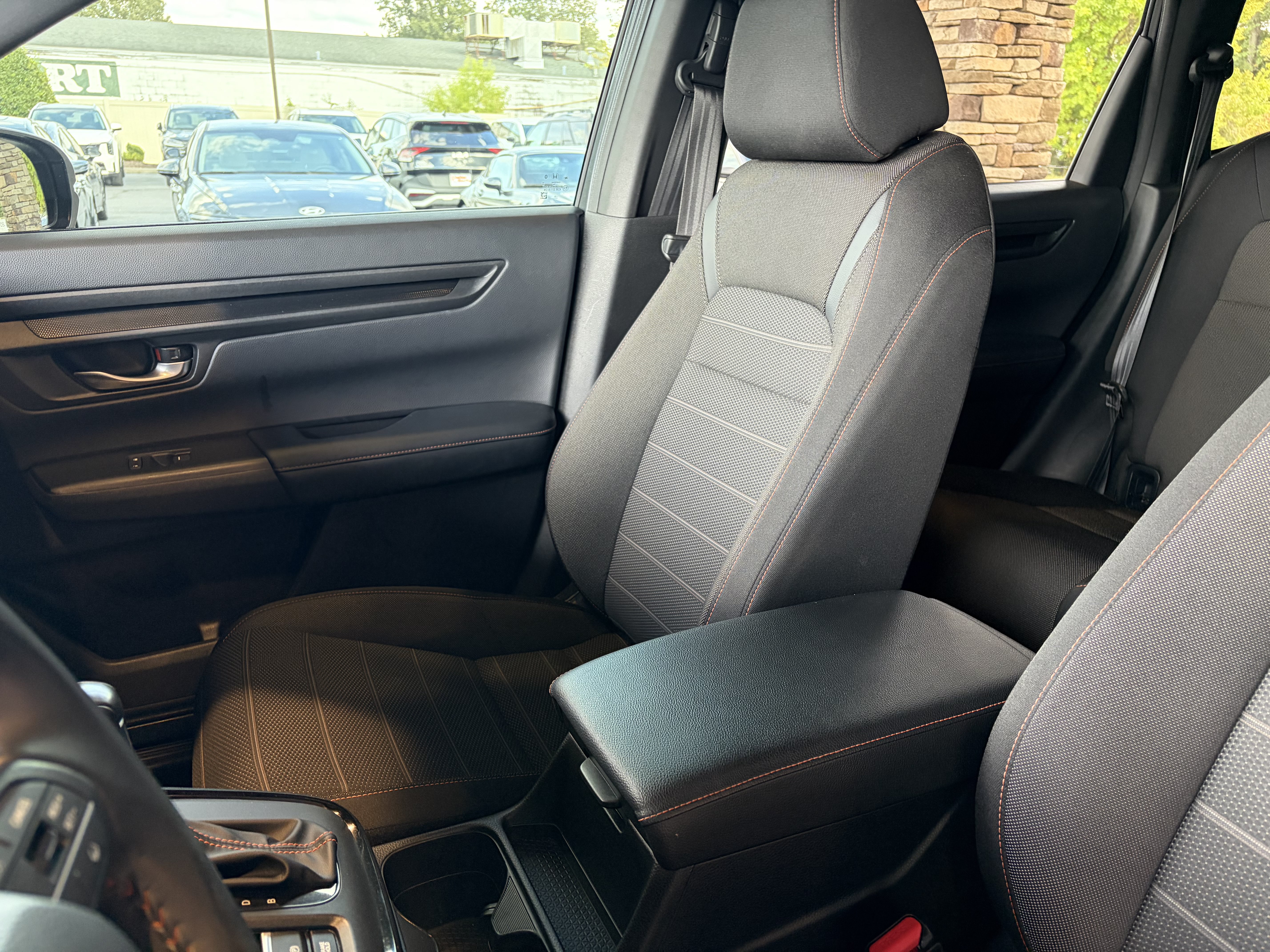 Used 2023 Honda CR-V Sport image 14