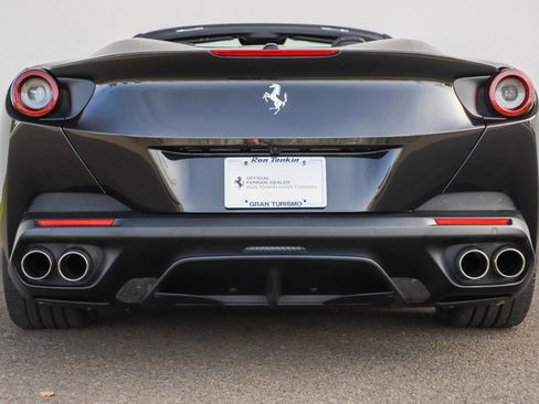 Certified 2020 Ferrari Portofino image 60