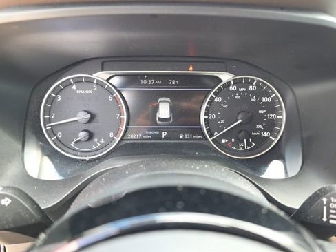 Used 2023 Nissan Rogue SV image 16