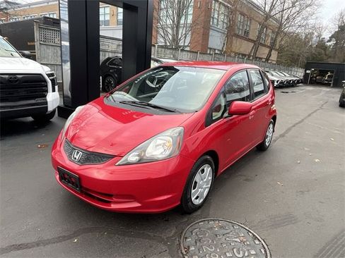 Used 2013 Honda Fit image 4