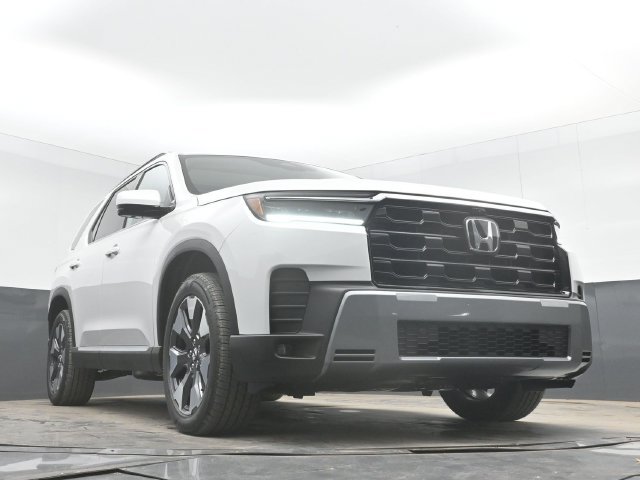 New 2026 Honda Pilot Touring image 46