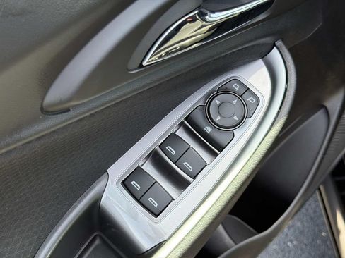 Used 2024 Chevrolet Malibu RS FWD image 19