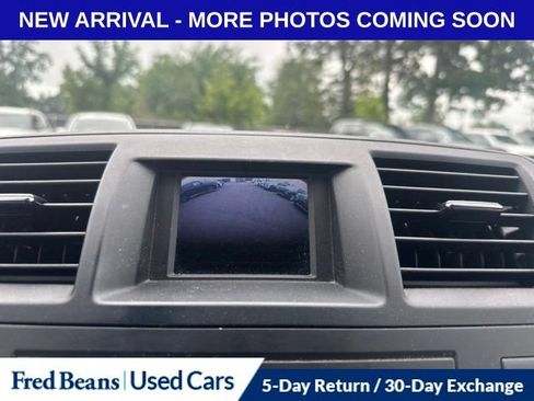 Used 2012 Toyota Highlander SE w/ Tow Pkg AWD/4WD image 11
