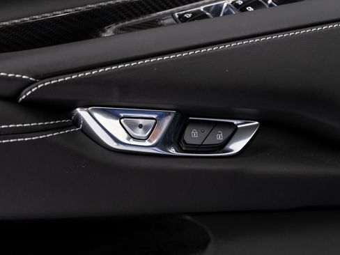 Used 2021 Chevrolet Corvette Stingray Premium Conv w/ Chrome Exterior Badge Package image 13