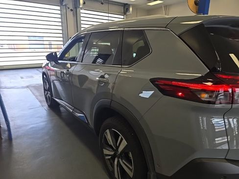 Used 2023 Nissan Rogue SL w/ SL Premium Package AWD/4WD image 6