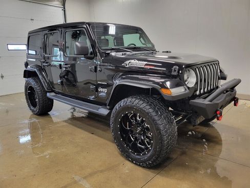 Used 2021 Jeep Wrangler Unlimited Sahara AWD/4WD image 14
