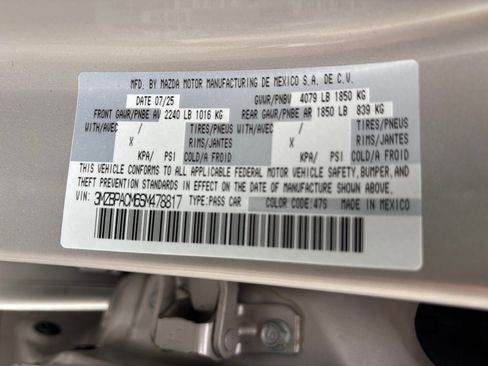 Used 2025 MAZDA MAZDA3 s FWD image 35