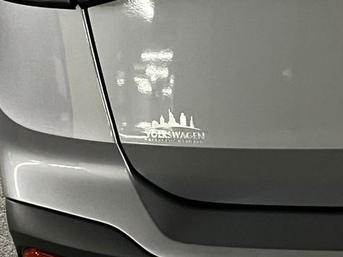 Used 2025 Volkswagen Taos S image 35