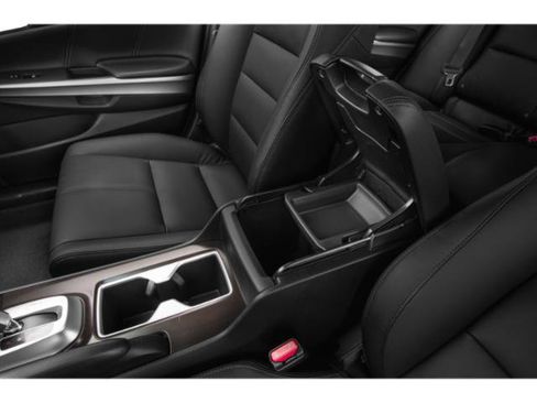 Used 2015 Honda Crosstour EX-L image 17