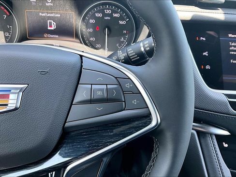 New 2026 Cadillac XT5 Premium Luxury w/ LPO, ONYX Package AWD/4WD image 25