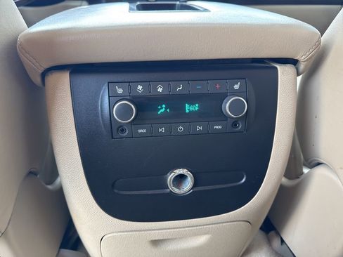 Used 2008 GMC Yukon XL Denali image 27