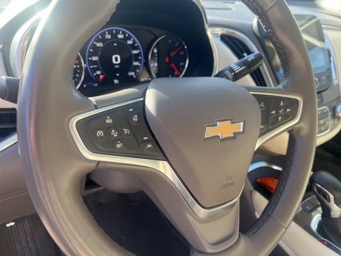Used 2024 Chevrolet Malibu LT image 10