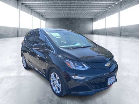 Used 2020 Chevrolet Bolt LT image 3