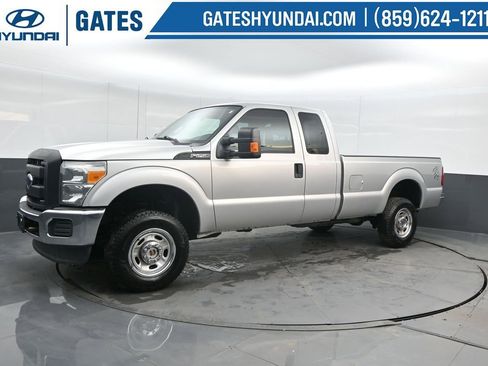 Used 2016 Ford F250 XL w/ Power Equipment Group image 7