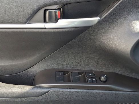 Used 2024 Toyota Camry LE image 13