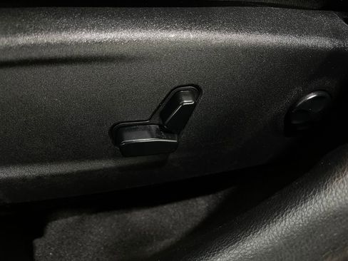 Used 2019 Dodge Charger Scat Pack w/ Technology Group image 17